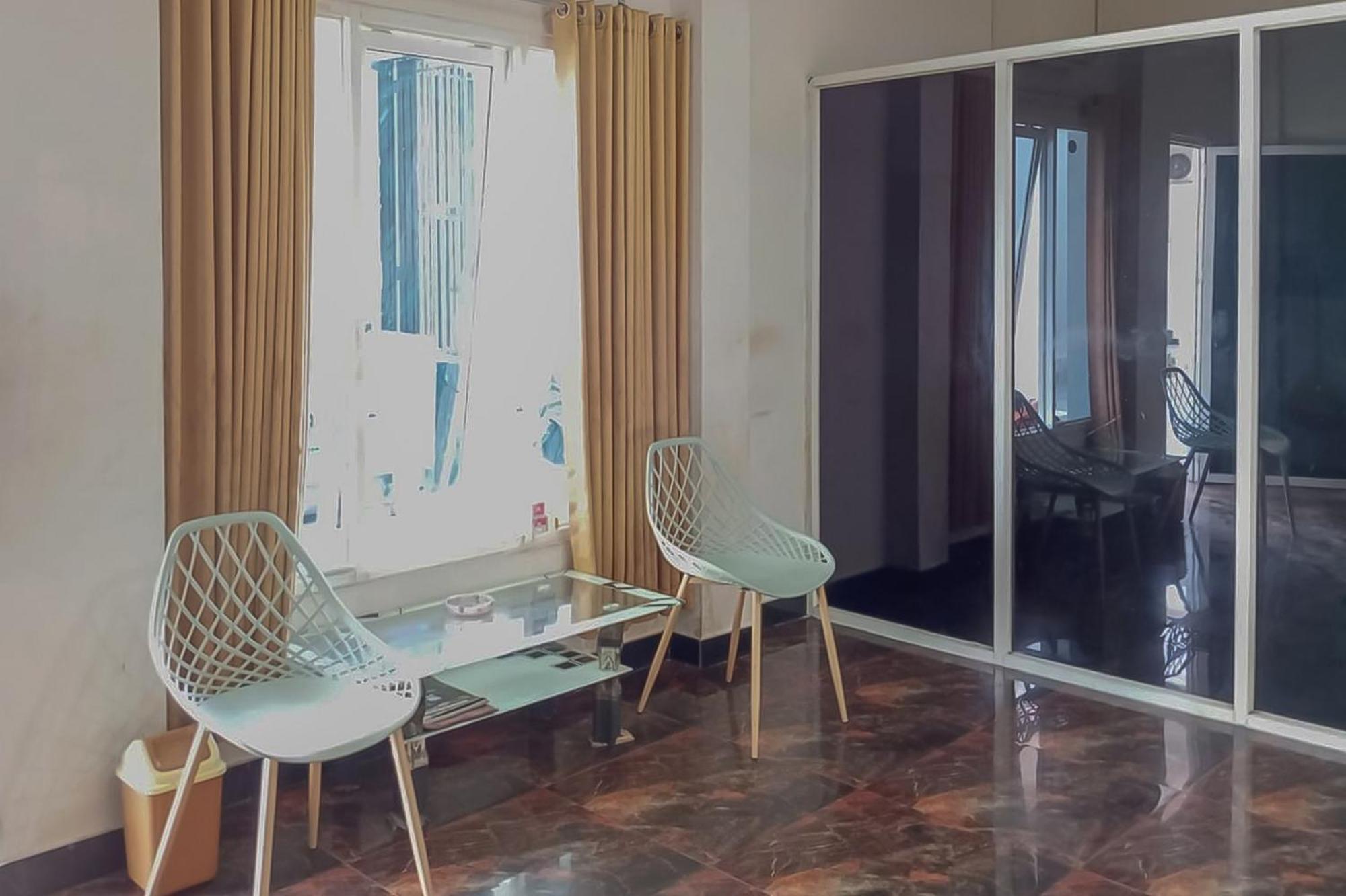 Waringin Guest House Tegal Mitra Reddoorz Tegal (Central Java) Exterior foto
